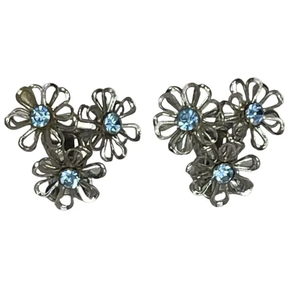 Midcentury flower clip on earring light blue glass centers
